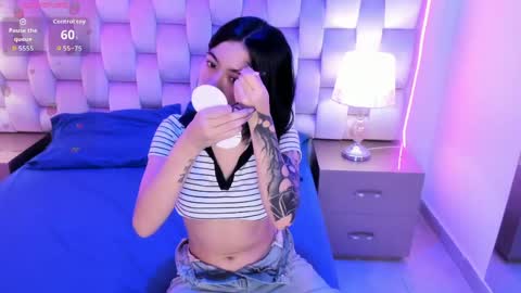 bamby_buu online show from April 18, 9:15 pm