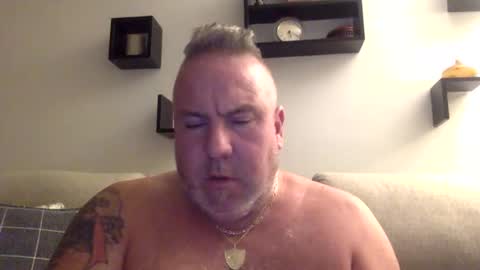 banana5289 online show from October 3, 9:17 am