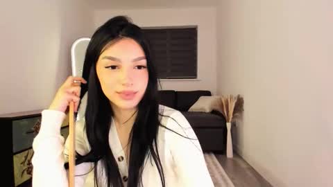 Snapshot of bandita_ chatting on June 10, 11:35 pm Bandita online show from June 10, 11:35 pm