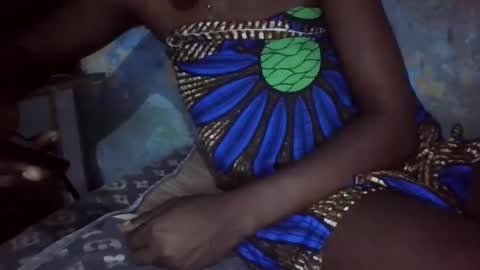 Snapshot of banging_body chatting on February 3, 9:20 pm banging_body online show from February 3, 9:20 pm