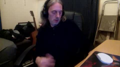 bangintoleather online show from October 18, 2:36 am