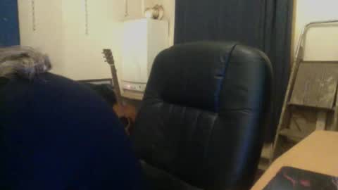 bangintoleather online show from November 2, 3:09 am