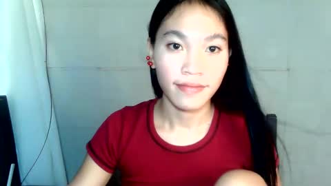 Snapshot of baninay810654 chatting on May 16, 2:19 am baninay810654 online show from May 16, 2:19 am