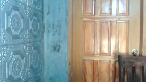 Snapshot of baninay810654 chatting on July 10, 11:07 pm baninay810654 online show from July 10, 11:07 pm