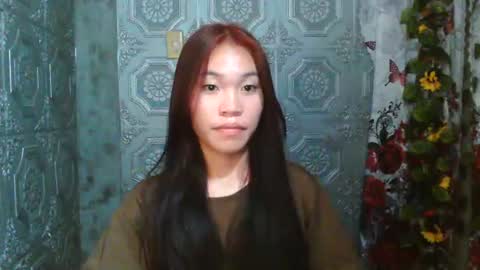 Snapshot of baninay810654 chatting on July 31, 11:15 pm baninay810654 online show from July 31, 11:15 pm