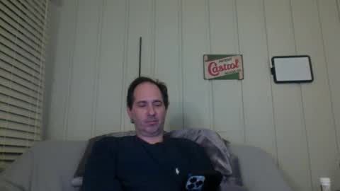 Snapshot of banksysmash chatting on December 4, 1:25 am Jay online show from December 4, 1:25 am