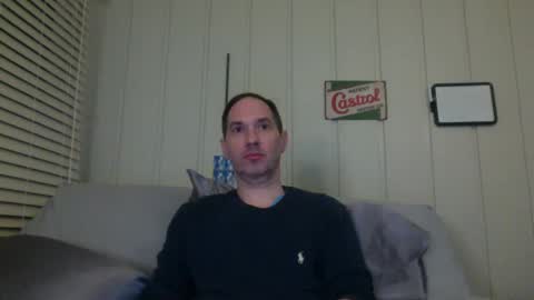 Snapshot of banksysmash chatting on December 14, 2:23 am Jay online show from December 14, 2:23 am