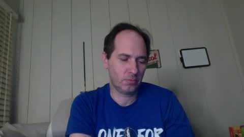 Snapshot of banksysmash chatting on February 2, 6:37 am Jay online show from February 2, 6:37 am