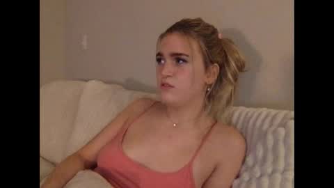 bansam1738 online show from September 28, 2:06 am