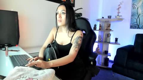 Gabi  online show from October 15, 7:25 pm