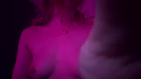 Snapshot of barbara53000 chatting on October 18, 7:36 pm charliejones online show from October 18, 7:36 pm