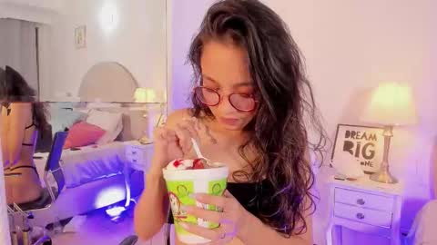 Barbara online show from March 27, 11:37 pm