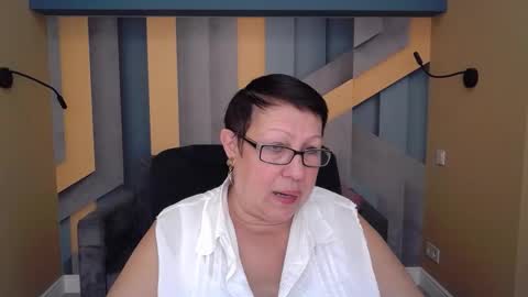 barbaraturners online show from October 22, 6:40 pm