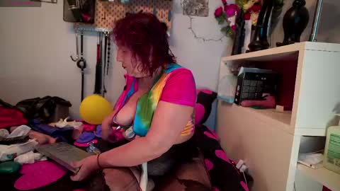 barbaraviciosa online show from April 18, 10:08 am