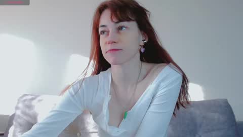 Amina online show from March 6, 2:29 pm