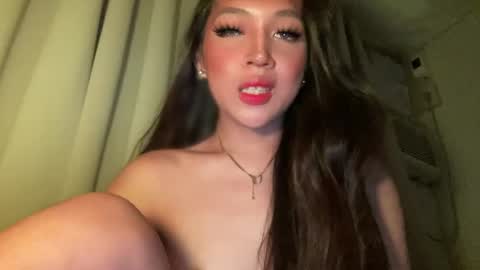 Snapshot of barbie_ford_ chatting on January 8, 5:05 pm barbie_ford_ online show from January 8, 5:05 pm