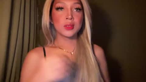 Snapshot of barbie_ford_ chatting on January 23, 11:26 am barbie_ford_ online show from January 23, 11:26 am