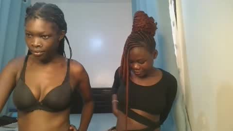 queen online show from December 17, 9:26 am