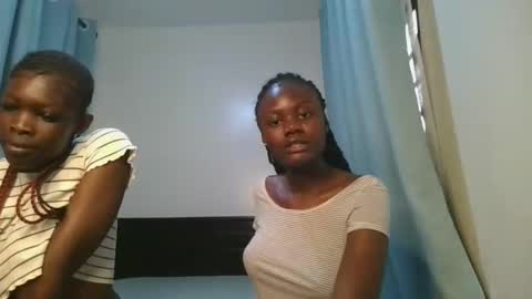 queen online show from January 17, 12:54 pm