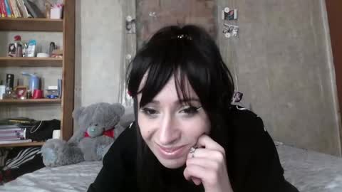Snapshot of barbie_rococo chatting on May 2, 9:53 pm barbie_rococo online show from May 2, 9:53 pm