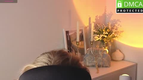 Barbie Staze online show from April 10, 3:56 am