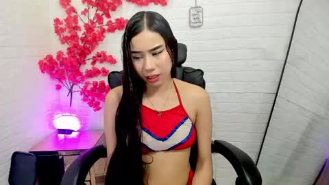 barbiegirl___ online show from September 15, 5:07 am