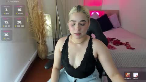 barbiehannab online show from March 1, 11:34 am