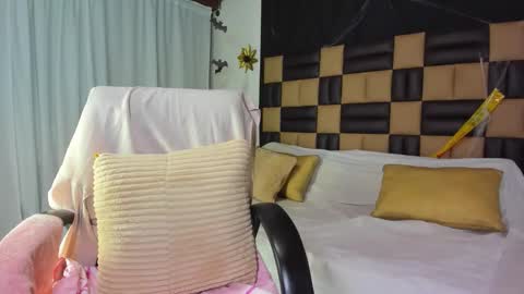 Snapshot of barbiekano chatting on November 2, 12:02 am barbiekano online show from November 2, 12:02 am