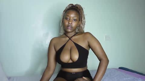 Snapshot of barbiemel_ chatting on October 15, 10:59 am Mel online show from October 15, 10:59 am