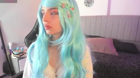 Snapshot of barbieteeen chatting on November 20, 5:18 am Barbie... online show from November 20, 5:18 am