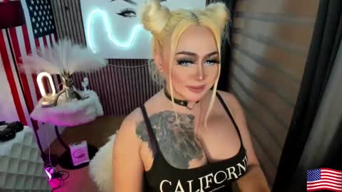 Miss Alexa Fields  online show from September 11, 7:08 am