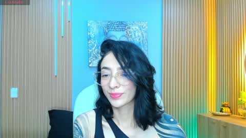 Snapshot of barbiie_scoth chatting on May 31, 9:49 pm Barbie Scot online show from May 31, 9:49 pm