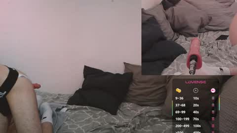 Snapshot of barebastian chatting on April 24, 11:34 am BareBastian online show from April 24, 11:34 am