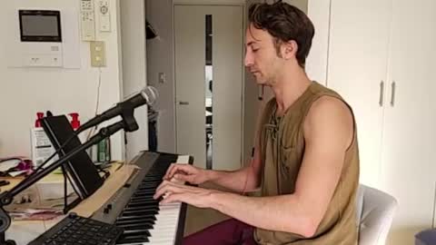 BareBritPianist online show from December 2, 3:56 am