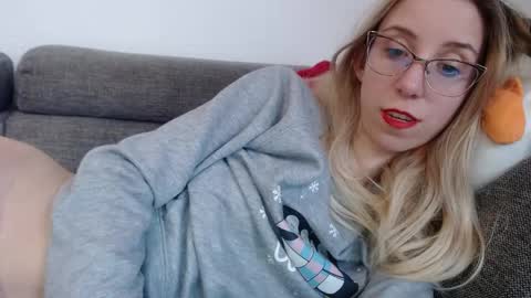 Lena online show from April 25, 4:26 pm