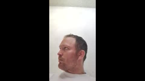 Snapshot of barniemay1 chatting on September 21, 1:07 am barniemay1 online show from September 21, 1:07 am