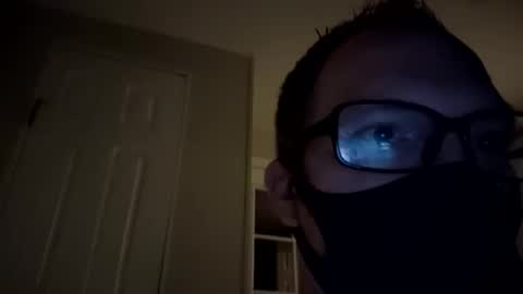 Snapshot of barniemay1 chatting on October 3, 9:28 am barniemay1 online show from October 3, 9:28 am