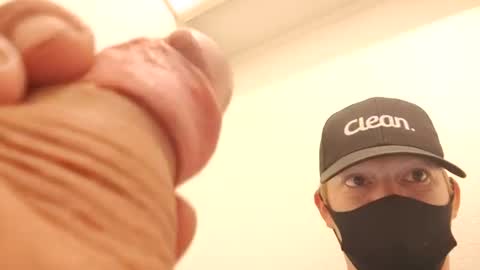 Snapshot of barniemay1 chatting on October 13, 10:04 am barniemay1 online show from October 13, 10:04 am