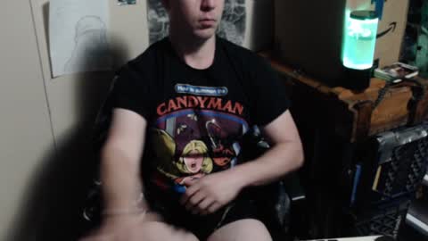 Snapshot of baron_lacroix chatting on December 26, 3:49 am Wraith online show from December 26, 3:49 am