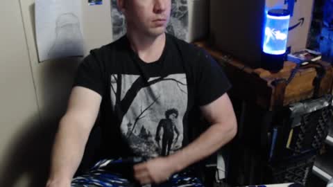 Snapshot of baron_lacroix chatting on December 28, 3:47 am Wraith online show from December 28, 3:47 am