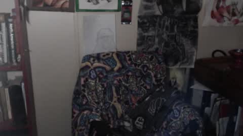 Snapshot of baron_lacroix chatting on January 18, 8:30 pm Wraith online show from January 18, 8:30 pm