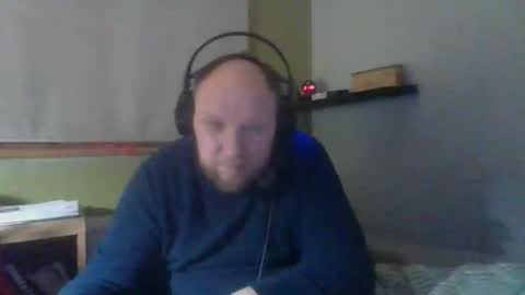 Snapshot of bart_poland chatting on April 18, 12:14 am bart_poland online show from April 18, 12:14 am