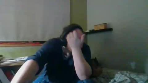 Snapshot of bart_poland chatting on May 25, 1:22 am bart_poland online show from May 25, 1:22 am