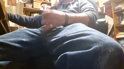 bartender3127 online show from December 9, 9:58 pm