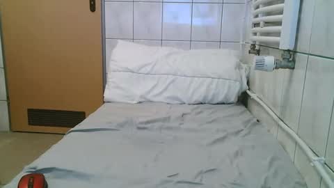 Snapshot of bartolobero chatting on March 16, 7:40 pm bartolobero online show from March 16, 7:40 pm