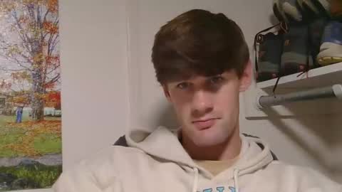 Snapshot of basicallyjustmee chatting on October 31, 3:07 am basicallyjustmee online show from October 31, 3:07 am