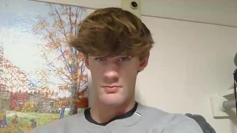 Snapshot of basicallyjustmee chatting on December 4, 9:56 pm basicallyjustmee online show from December 4, 9:56 pm