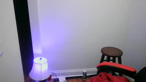 Snapshot of basketballcourtcourt chatting on March 9, 12:14 am basketballcourtcourt online show from March 9, 12:14 am