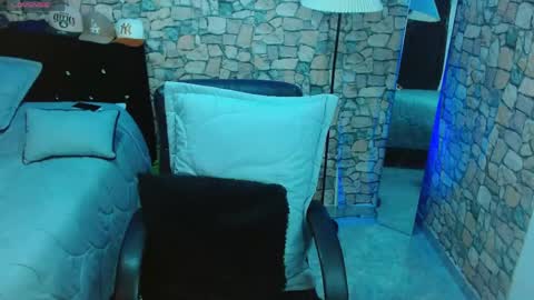 Bastian online show from April 22, 9:38 pm