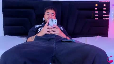 bastian66_ online show from July 7, 2:14 am